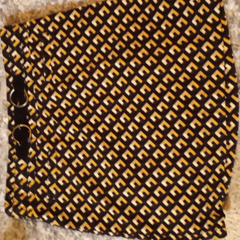 Ann Taylor Side ZIP Deco Skirt Ann Taylor Scoop Neck Fitted Tshirt.